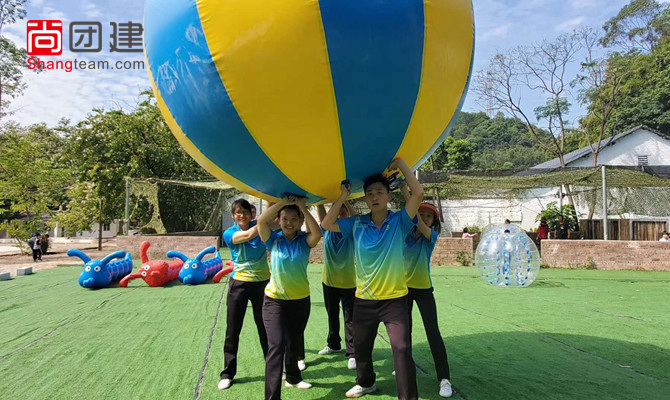 廣州帽峰山生態(tài)園拓展基地